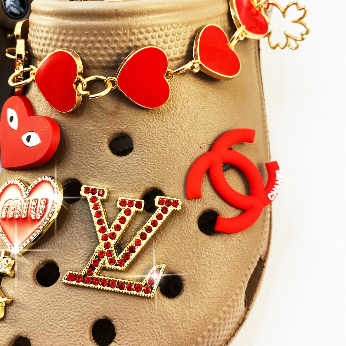 Heart Chains Gold