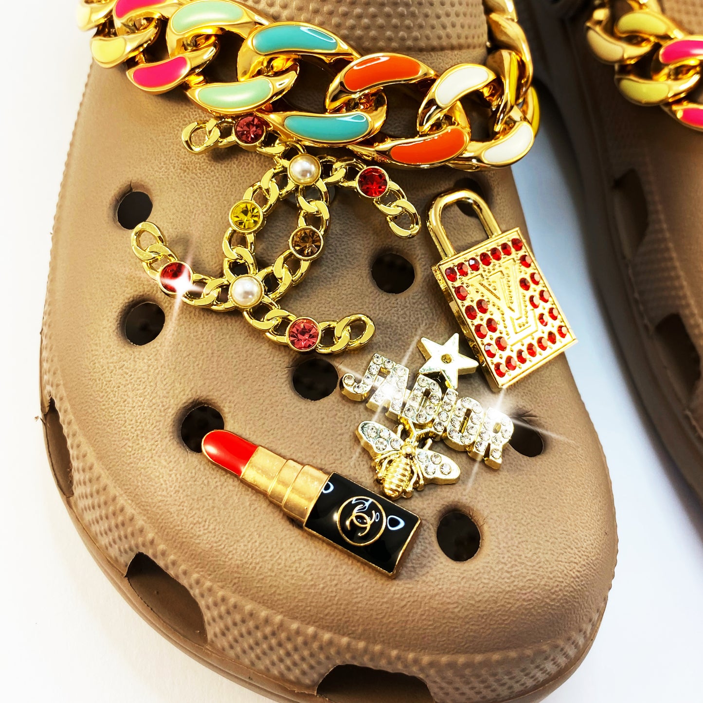 Multicolor Chains Gold