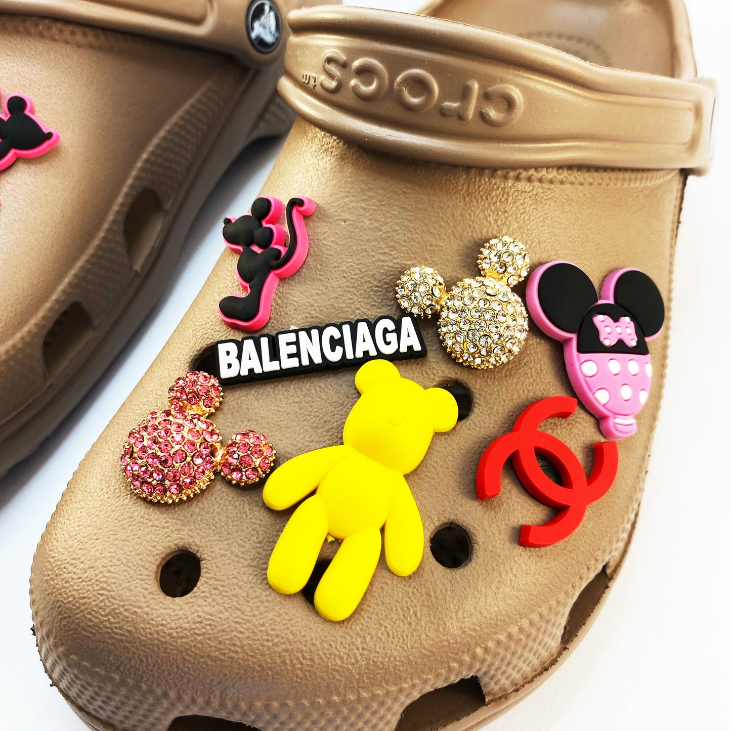 Mickey & Minnie Mouse